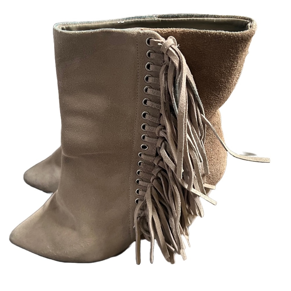 BEBE TAN/NUDE “PERRI” WEDGE SUEDE BOOTIE WITH FRINGE UP SIDE‎ SIZE 7